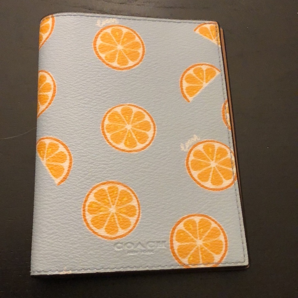 Coach Passport Holder/Wallet